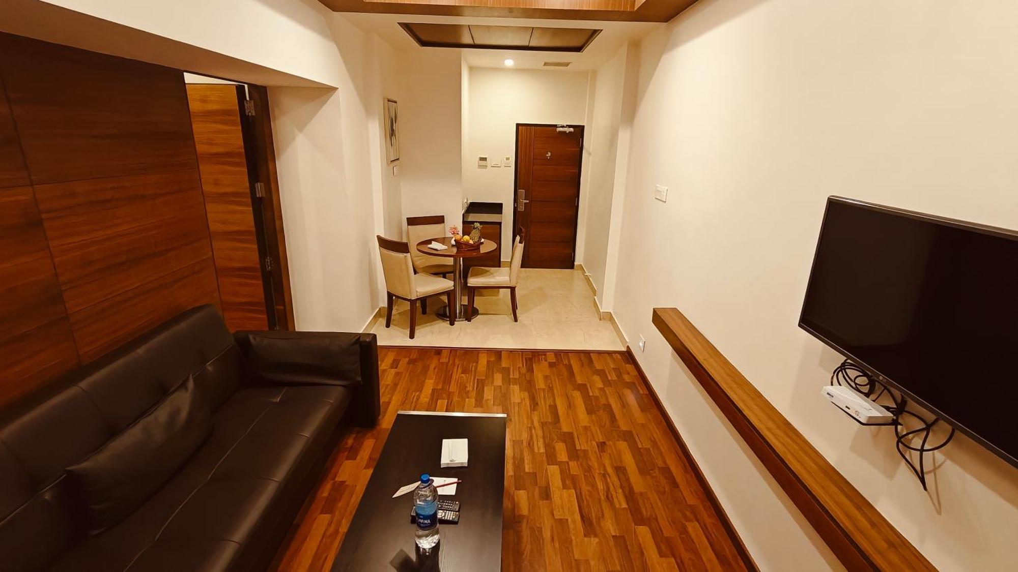 Khanna Fiesta Vellore Exterior photo